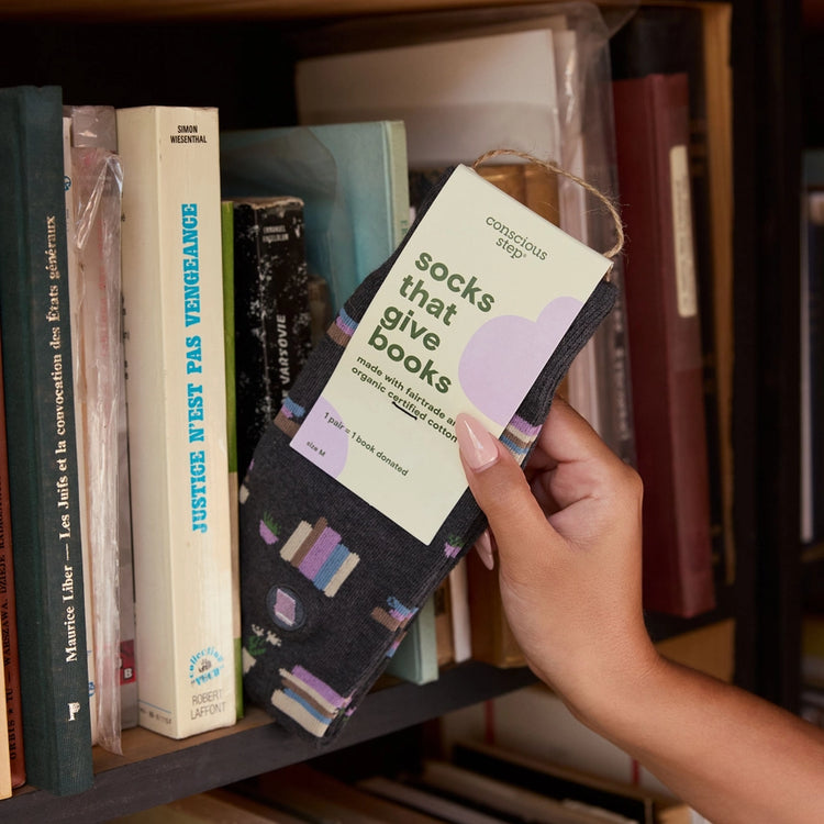 Bookshelf Socks That Give Books