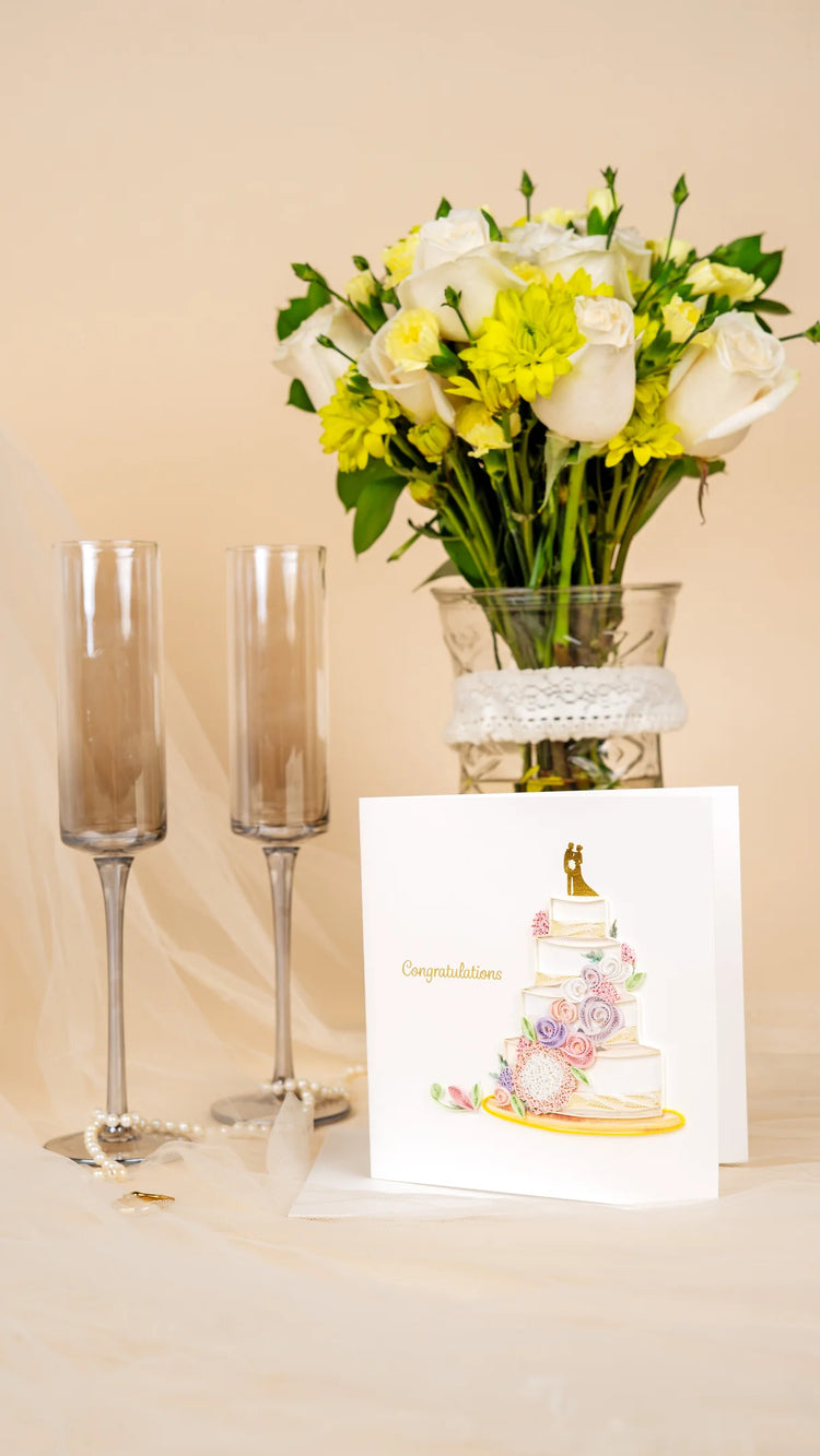 Floral Wedding Cake Quilling Card