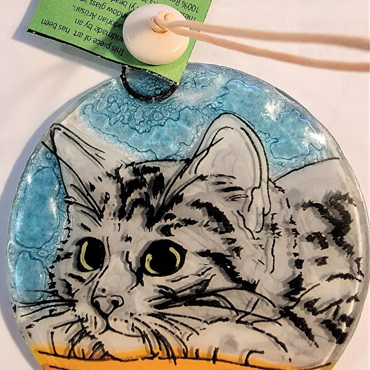 Recycled Glass Mischievous Cat Ornament