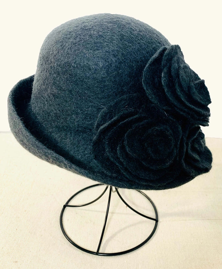 Felt Charcoal Hat with Roses