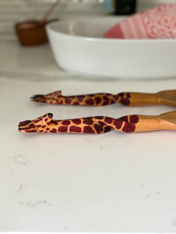 Twisted Giraffe Serving Set