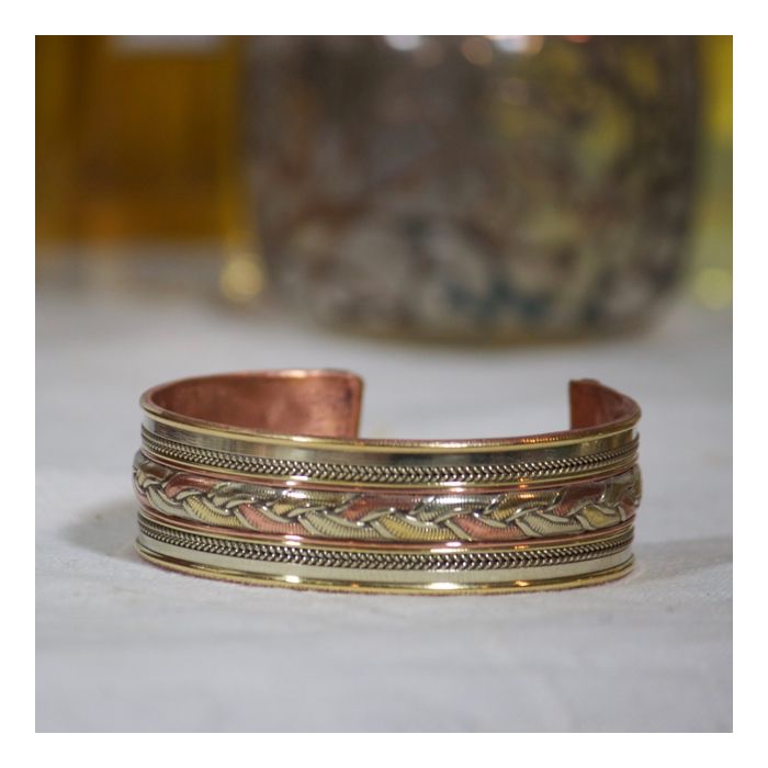 Exotic India Tibetan Om Mani Padme Hum Cuff Bracelet - Sterling Silver :  Amazon.in: Jewellery
