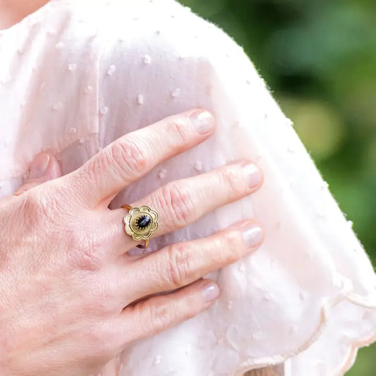 Tanvi Onyx Ring