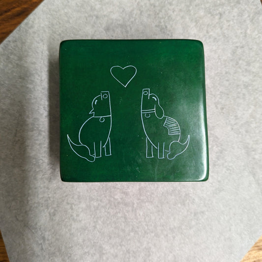 Green Loving Dogs Box