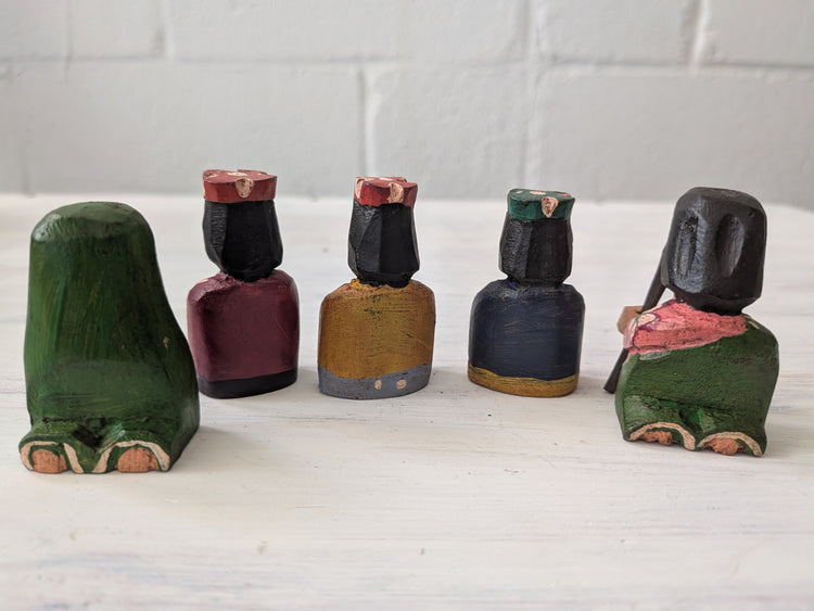 X-Small Wooden Guatemalan Nativity Scene