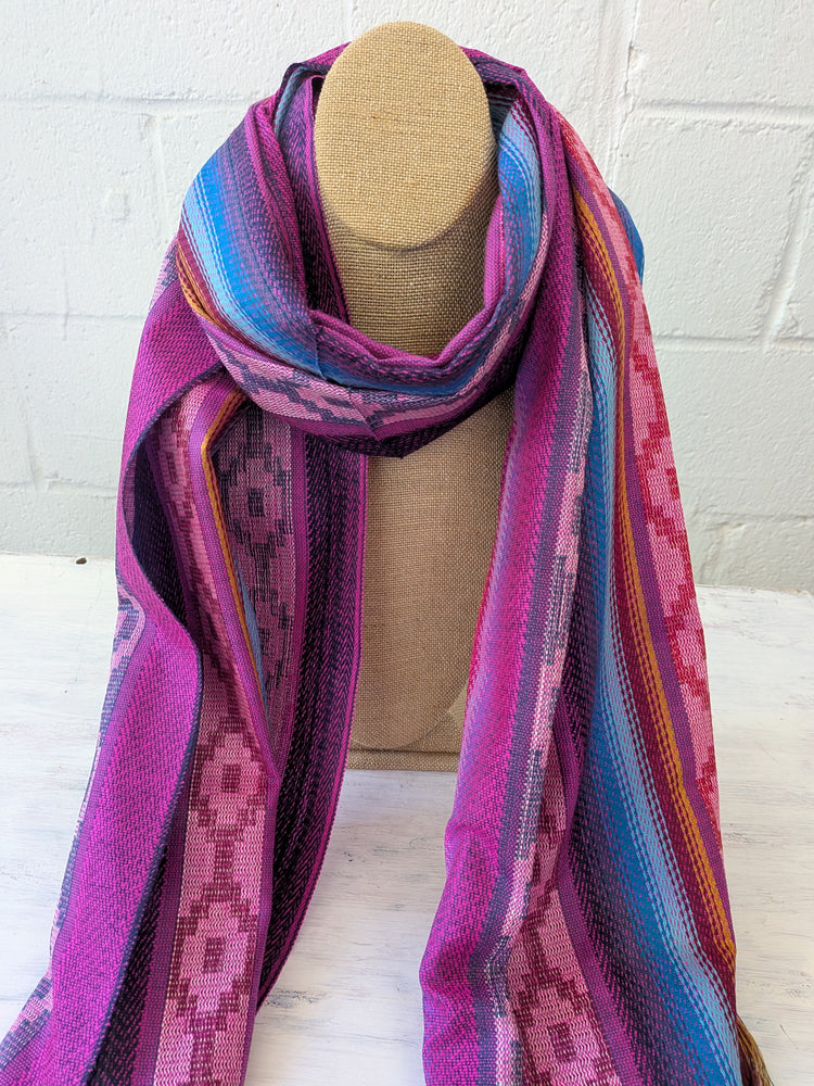 Macana Scarf
