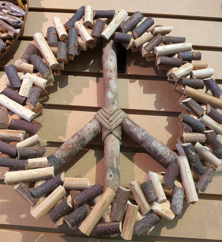 Zig Zag Peace Wreath