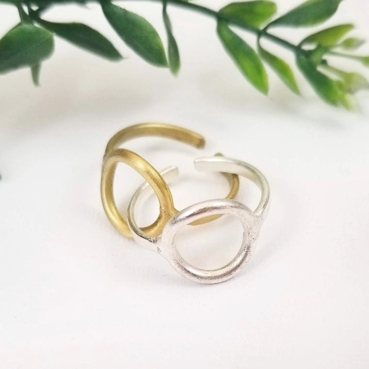 Petite Circle Ring