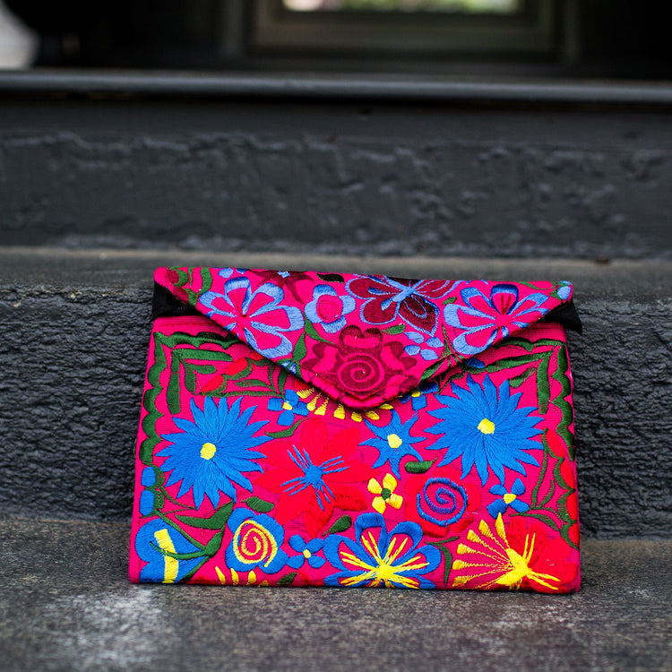 Lucia's World Emporium Fair Trade Handmade Guatemalan Fiesta Clutch Medium