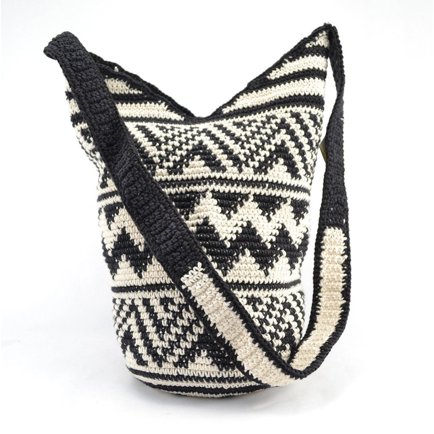 Lucia's World Emporium Fair Trade Handmade Medium Nebaj Zipper Purse from Guatemala