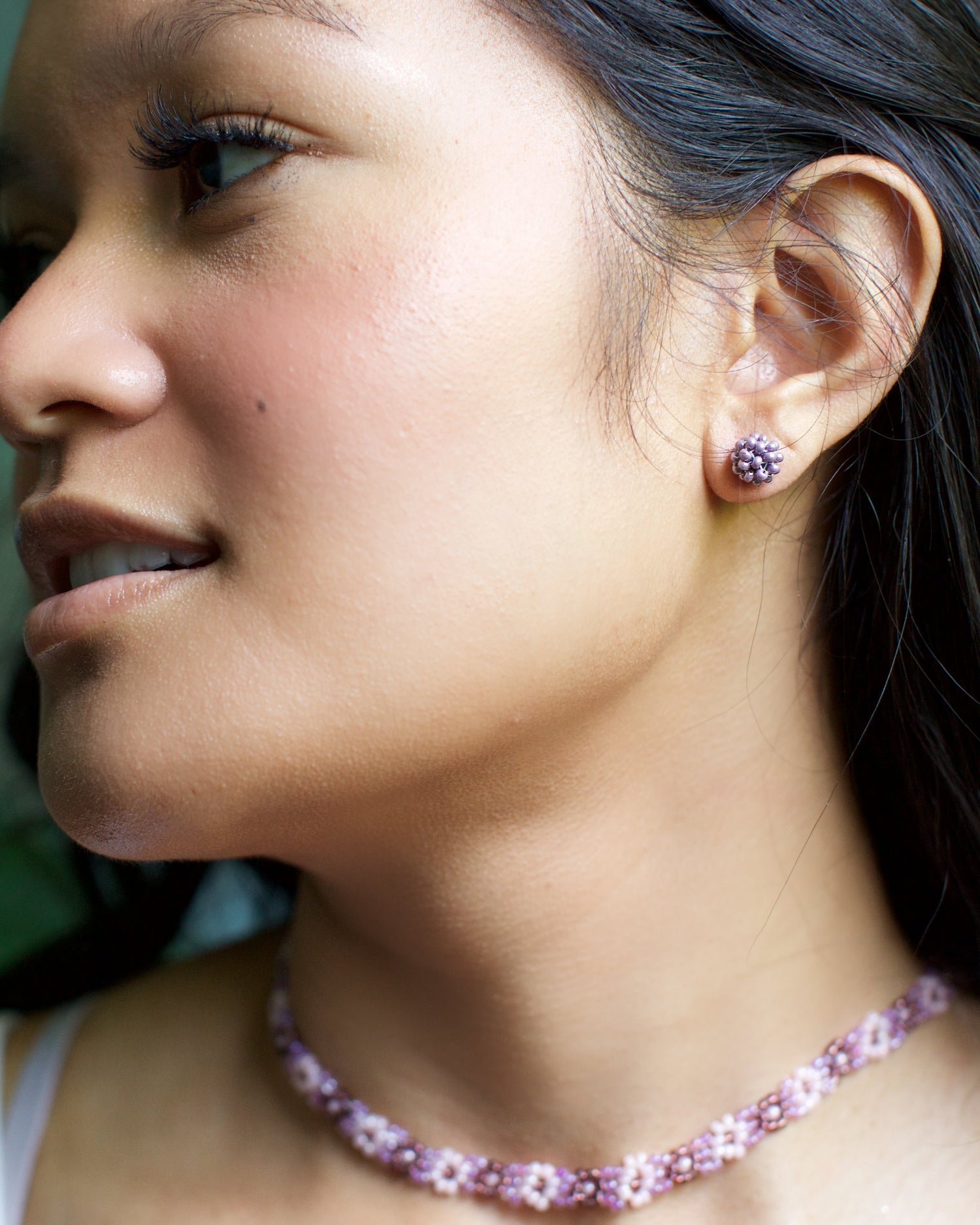 Lucia's World Emporium Fair Trade Handmade Beaded Flower Necklace from Guatemala in Purple