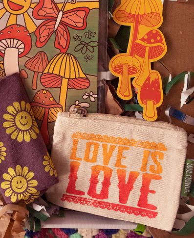 Hippie Small Zipper Pouch