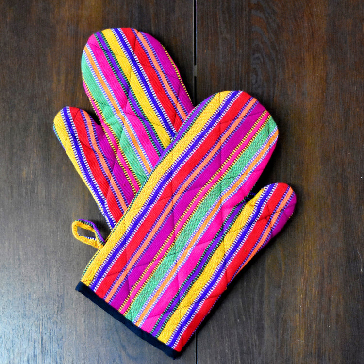 Guatemalan Oven Mitt